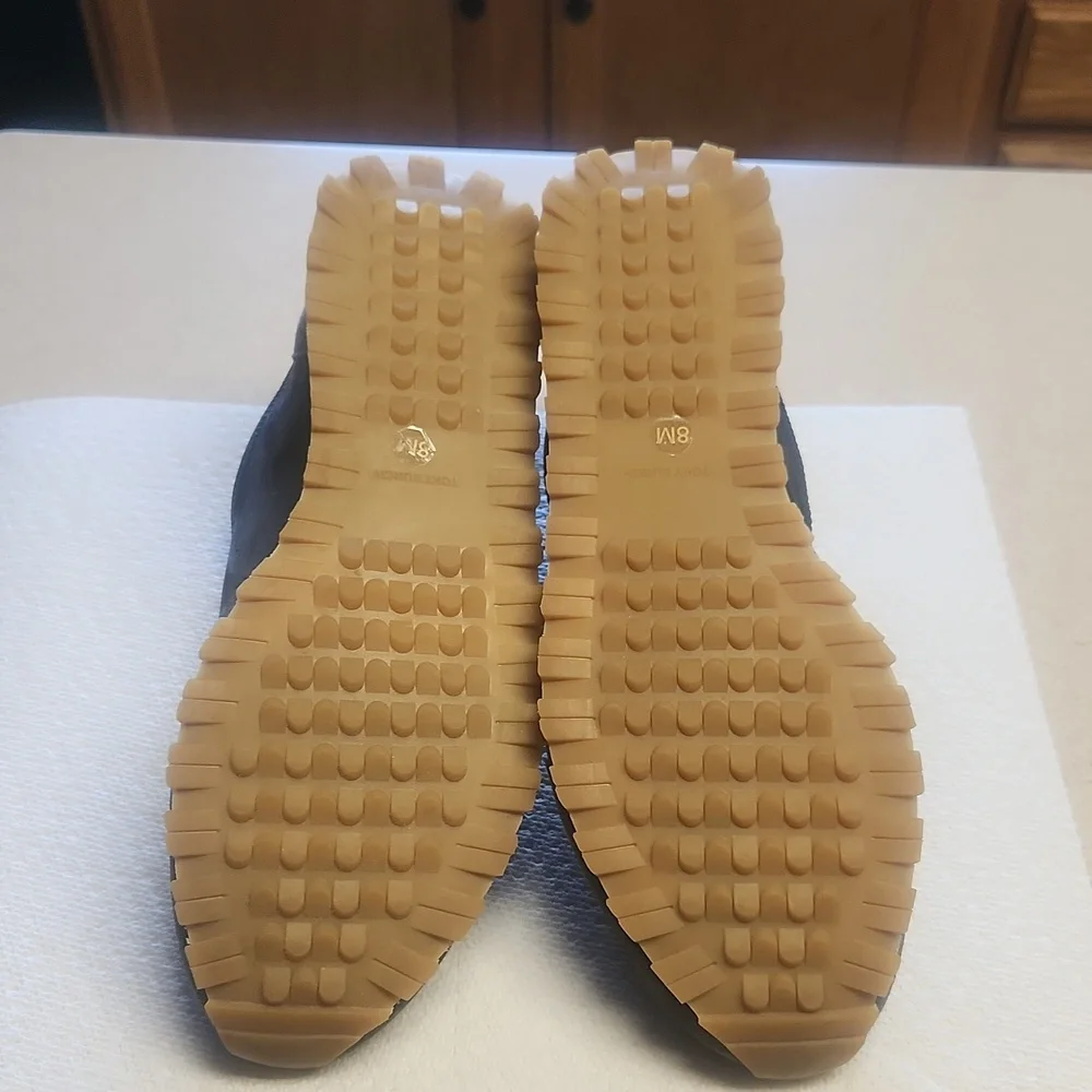 NWOB Tory Burch Vintage Nylon Sneakers/Gym Shoes, Black/Tan, Women's Size 8 - Picture 11 of 12